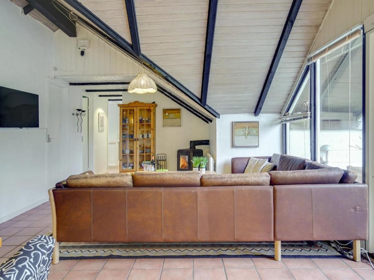Holiday Home Arnfin - 160M From The Sea In Lolland- Falster And Mon By Interhome Rodby Exterior foto